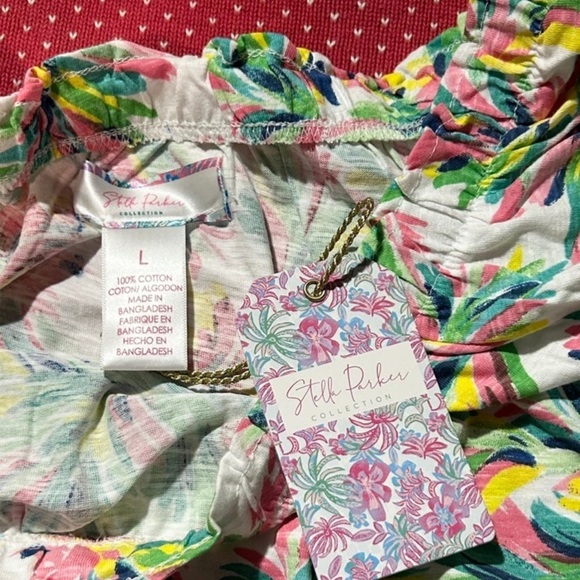 NWT STELLA PARKER Off The Shoulder Floral Top LARGE Retails $38 - Picture 6 of 9